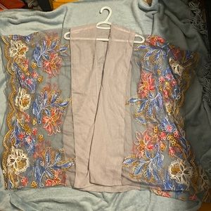 Floral embroidered kimono